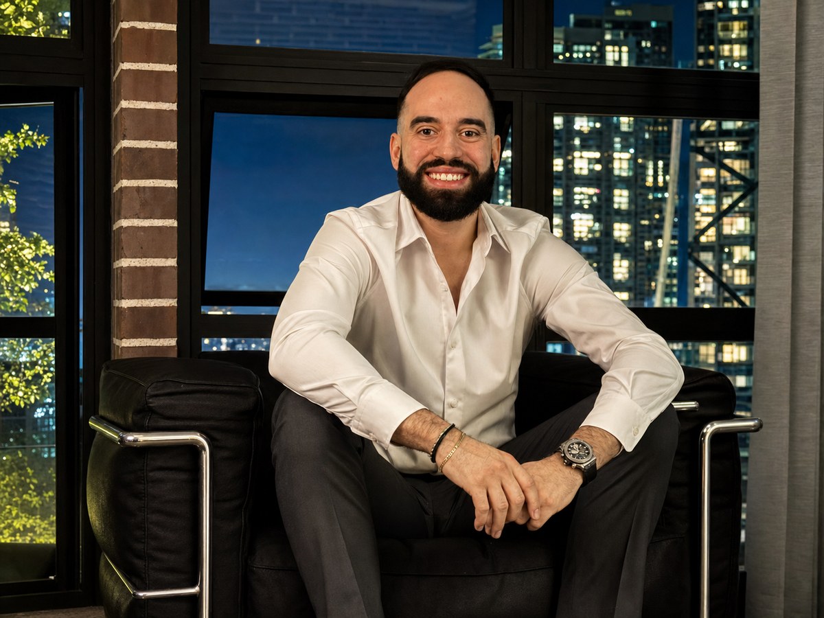 Chris Zagales en la aplicación privada de Enterprise Circle